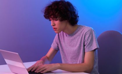 ADHD ، عملکردهای اجرایی و هوش مصنوعی: دوره جدیدی در درمان