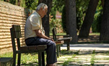 آنچه در مورد تجربیات پدربزرگ و مادربزرگ بیگانه می دانیم