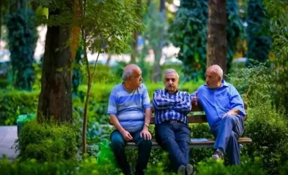 افزایش حقوق سال 1404 بازنشستگان و مستمری بگیران از فروردین اعمال می‌شود یا اردیبهشت؟