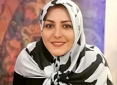 بازیگر ایرانی که با همسرش  در کنار المیرا شریفی مقدم بود