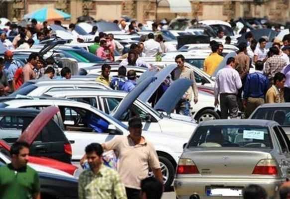 بازار خودرو در ۲۷ اسفند در فشار گرانی قرار گرفت/بازار خودرو در ۲۷ اسفند نشان دهنده گرانی بیشتر بازار است