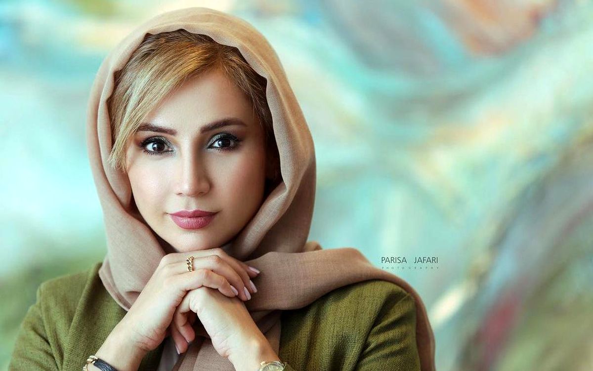 عکسی از شبنم قلی خانی در فضایی دل انگیز و رویایی
