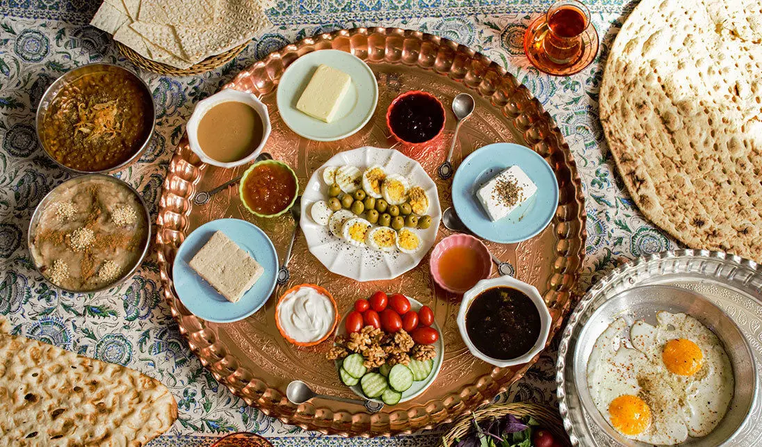 صبحانه مناسب برای مزاج بلغمی؛ شروع روز با انرژی و تعادل!