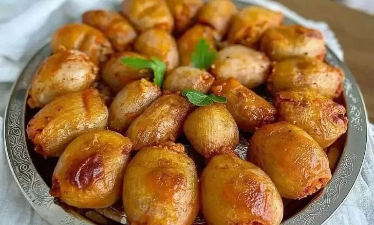 طرز تهیه دلمه پیاز؛ خوشمزه و خاص + ویدیو