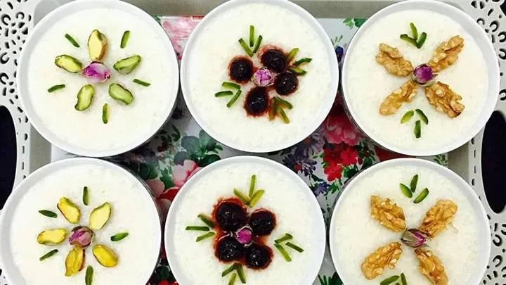 طرز تهیه فرنی اصفهانی ساده و فوری