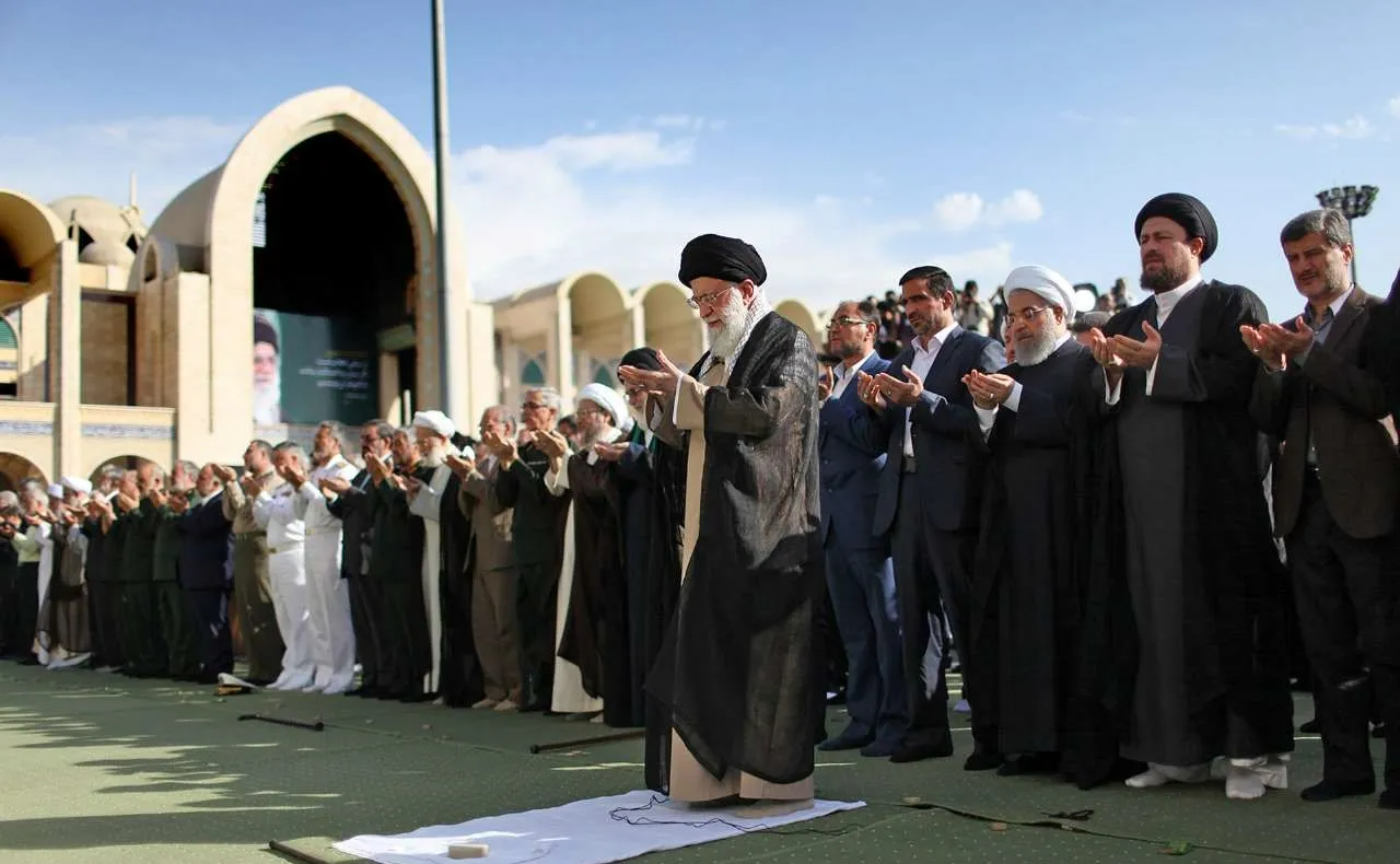 برگزاری نماز عید فطر برای اهل تسنن | آداب برگزاری نماز عید فطر برای اهل تسنن