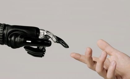 هنگامی که درمانگر شما یک الگوریتم است: خطرات مشاوره AI