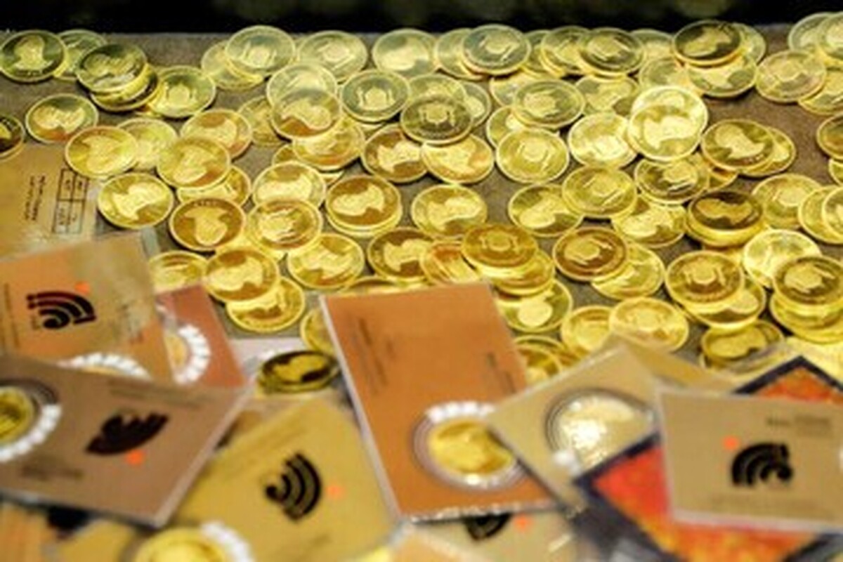 عقب نشینی قیمت‌ سکه و طلا در بازار ایران