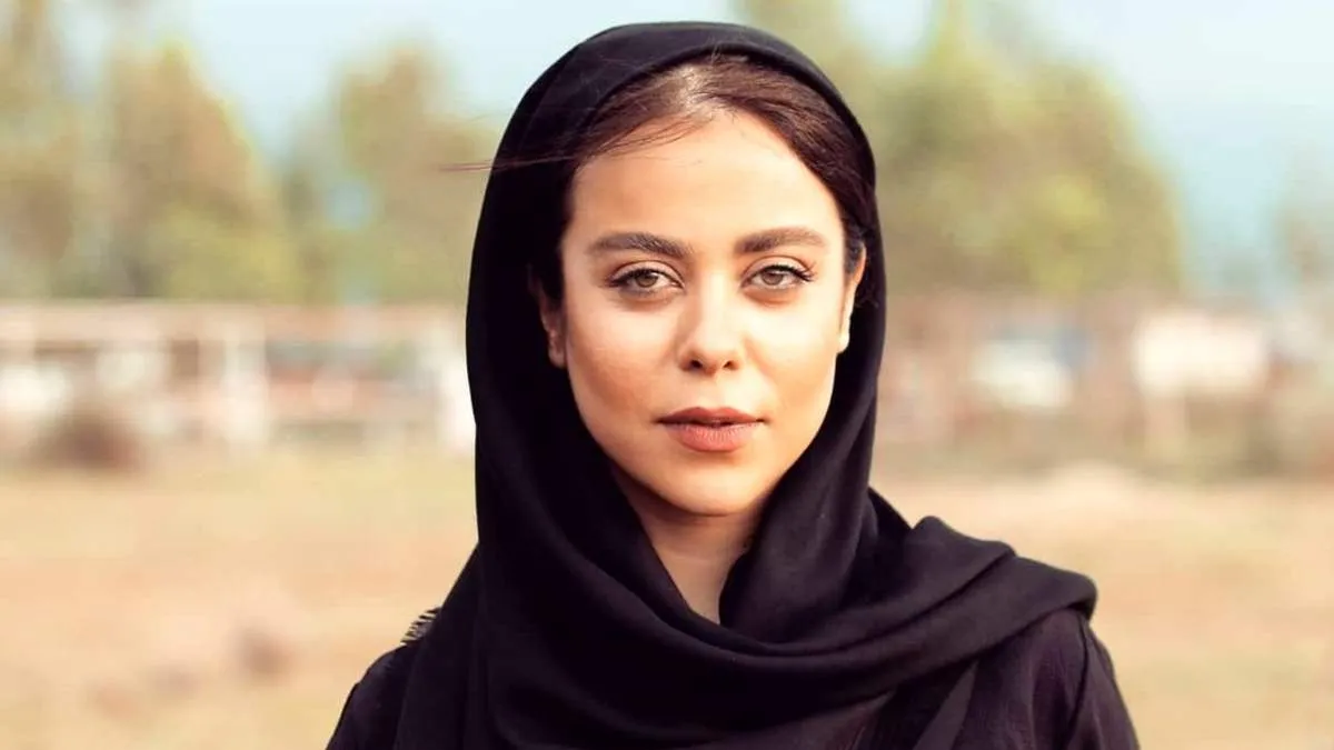 الهام اخوان، گوهر سریال باخانمان با این استایل خیره کننده د رفضای مجازی پربازدید شد + عکس و بیوگرافی الهام اخوان