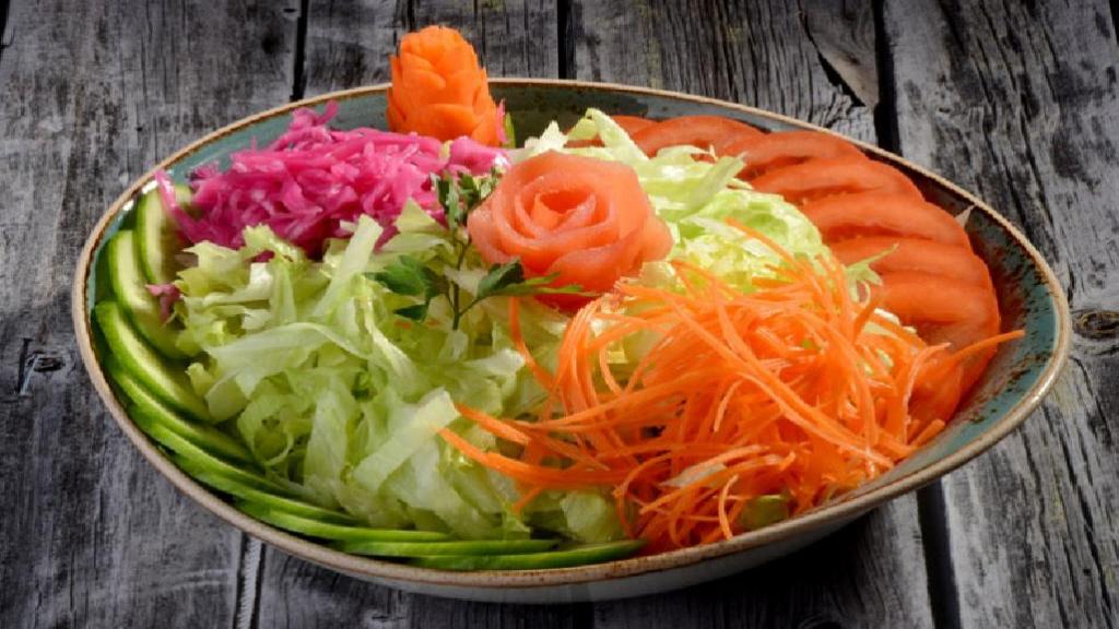 ایده جذاب برای تزیین سالاد فصل + فیلم