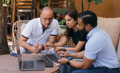 برنامه های گروهی زیرساخت آمریکایی باز است