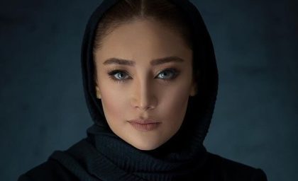 تصاویر زیبای وایرال شده از بهاره افشاری در یک گالری + عکس