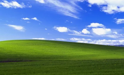تصویر معروف پس زمینه ویندوز XP در گذر زمان !