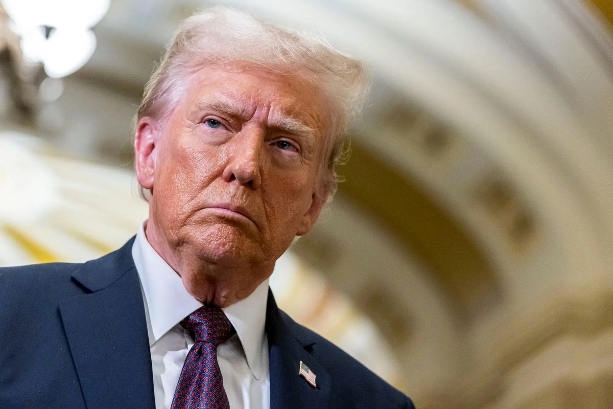 تصمیمات جدید ترامپ و نوسان در بازار ارز و طلا/قیمت جهانی طلا