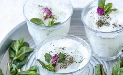 دوغ تازه؛ نوشیدنی خنک و مفید برای روزهای گرم
