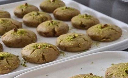 روش تهیه رتهیه قرابیه پسته، شیرینی خوشمزه و مجبوب تبریز