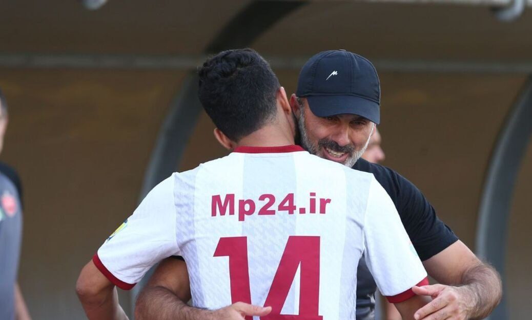 سید جلال حسینی مربی نساجی شد