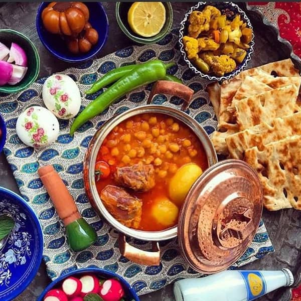 طرز تهیه آبگوشت سنتی خوشمزه + عکس