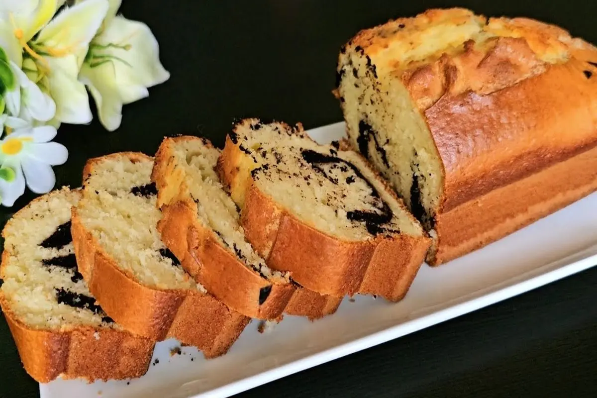 طرز تهیه لذیذترین کیک مرمری با ماست+ فیلم