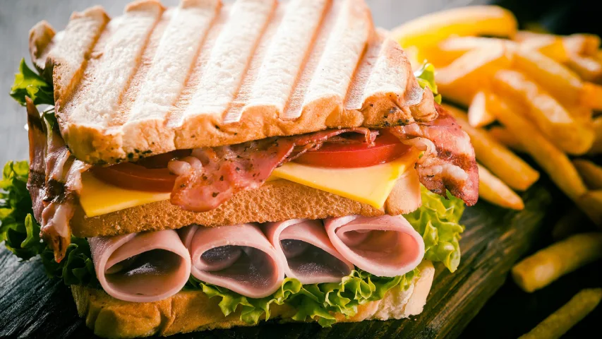 طرز تهیه ژامبون ران مرغ خوشمزه + فیلم