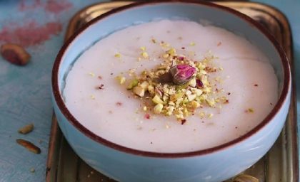 طرز تهیه یک دسر لطیف و خوشمزه شیرازی
