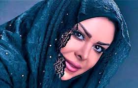 فلور نظری: من به سن اعتقادی ندارم!