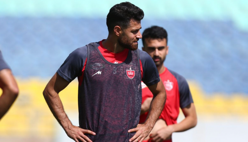 نیمکت پرسپولیس؛ پر ستاره، پر مهره، دو خط خورده!