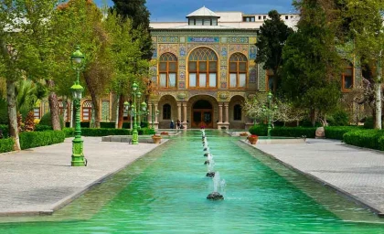 ویدئوی توریست روس از کاخ گلستان؛ «گلستان، محبوب‌ترین مکان من در تهران» + ویدیو