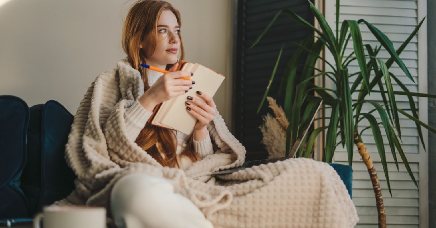 چگونه داستان زندگی خود را به یاد می آوریم