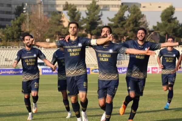 ستاره جوان استقلال و پرسپولیس خودی نشان داد / بازی این ستاره در تیم ملی فوق العادست / مقصد نهایی این آبی پوش به کجا ختم می شود؟