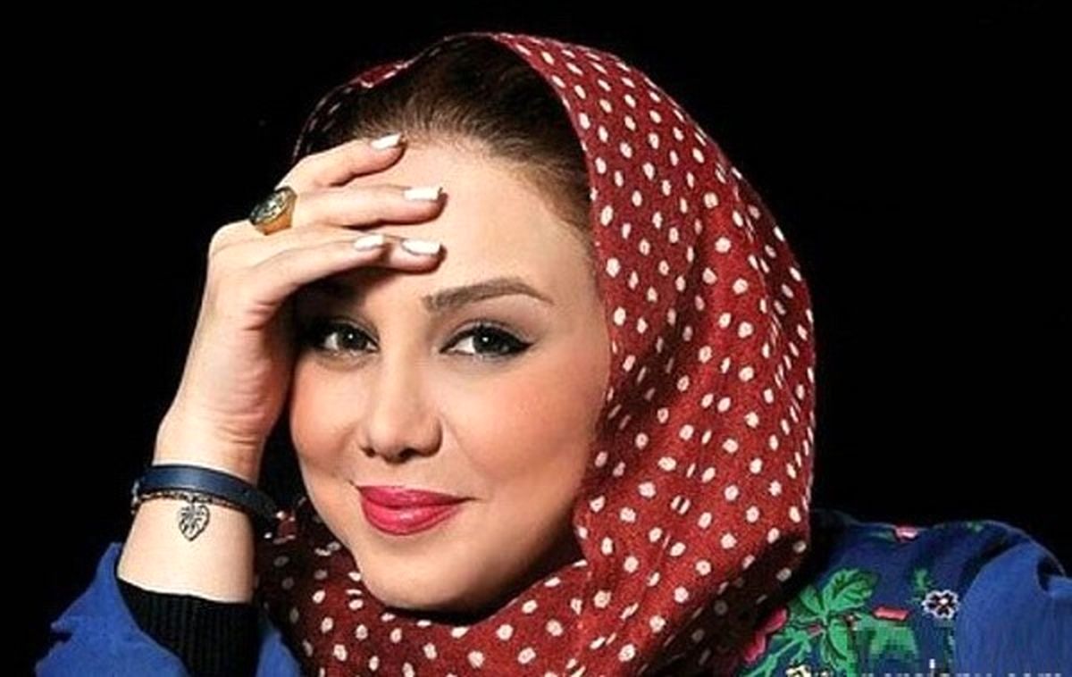 بهنوش بختیاری با این افراد معروف شوی لباسش را افتتاح کرد