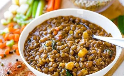 خوراک بادمجان و عدس: یک ناهار مقوی، ساده و سرشار از پروتئین گیاهی!