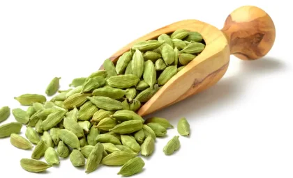 🌿 دمنوش هل؛ دارویی طبیعی برای کاهش استرس و آرامش اعصاب