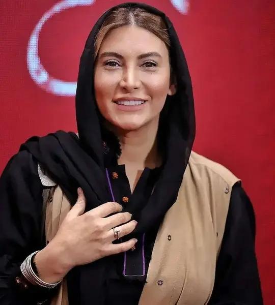 فریبا نادری در ونکوور: “بهشت هم بدون یارا معنی ندارد
