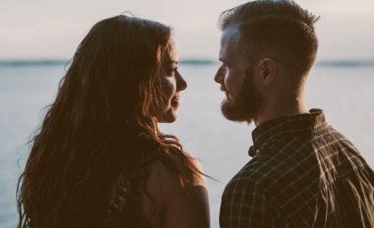 “مرحله صحبت” روابط ، توضیح داد