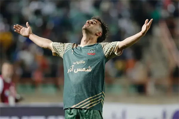 موافقت مهاجم جوان شمس‌آذر با پیشنهاد پرسپولیس