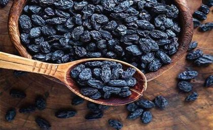 این ماده غذایی برای تقویت سیستم ایمنی معجزه میکند/ بمب بدنسازی در این گوهر سیاه است