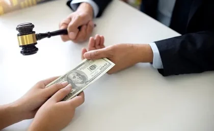 نفقه زنان افزایش یافت + حکم نفقه زن و میزان آن بر اساس فتوای آیت‌الله العظمی سیستانی