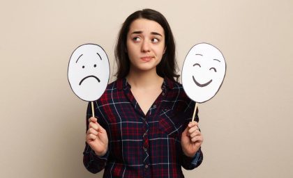 نوسانات خلقی همیشه نشانهٔ بیماری نیستند؛ گاهی فریادِ بدن برای جلب توجه است!
