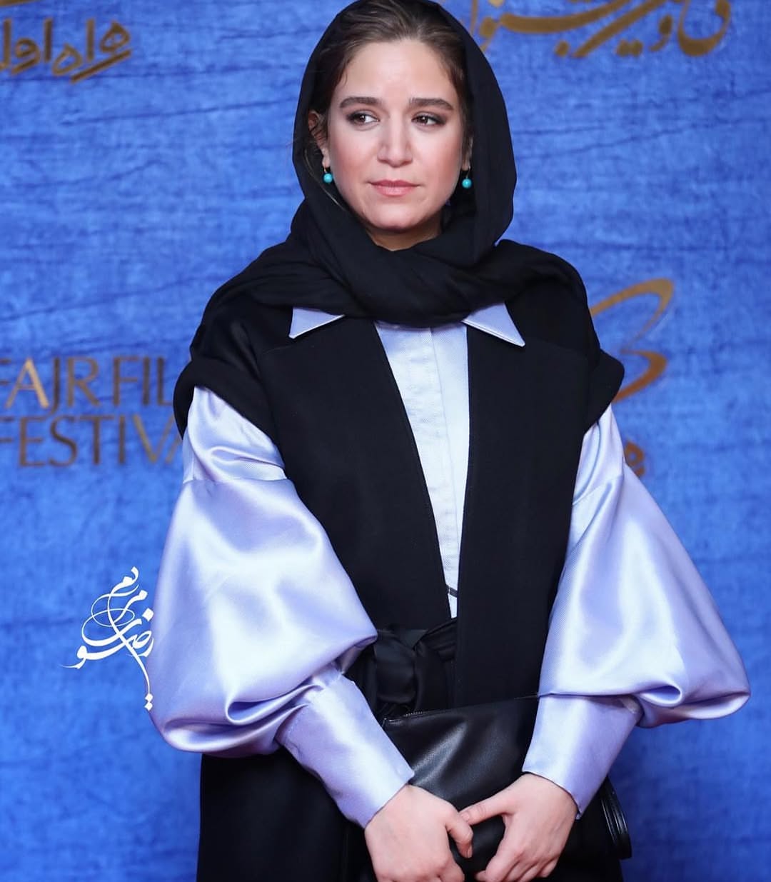 👗 نگاهی به استایل ستاره پسیانی در مراسم اکران “زیبا صدایم کن”