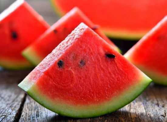 یا هندوانه جنگ سرد راه نیندازید!/ ماجرای هندوانه های ایرانی چه بود؟
