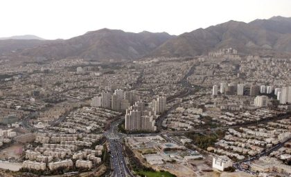 گرمای تابستان در بهار به تهران می‌آید