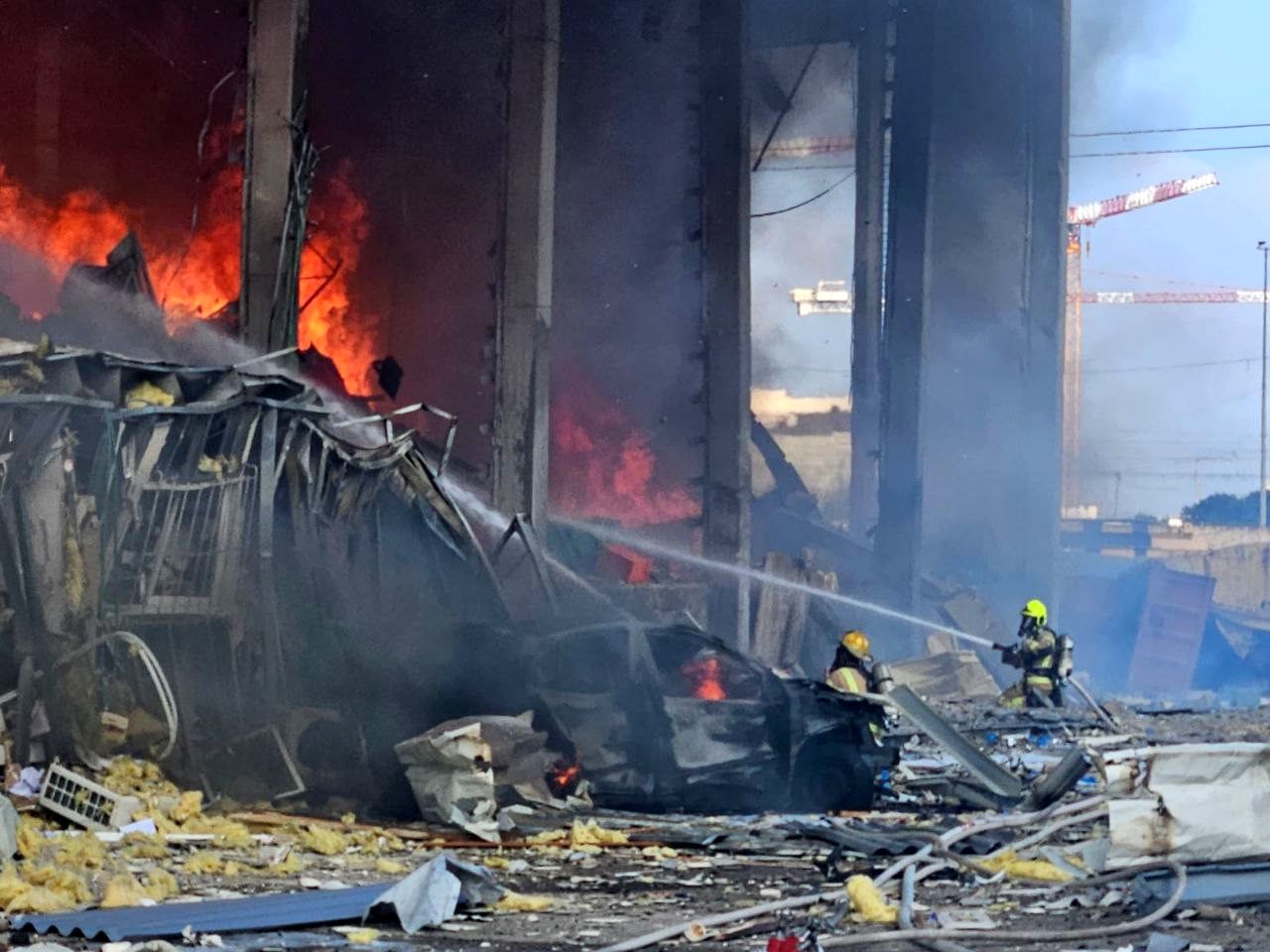 جواب متجاوز به خاک پاک ایران چیزی جز این نیست/ وقتی که ایران هنر نظامی خود را به رخ دنیا میکشد/ تخریب شدید ساختمان های اسرائیلی+ عکس