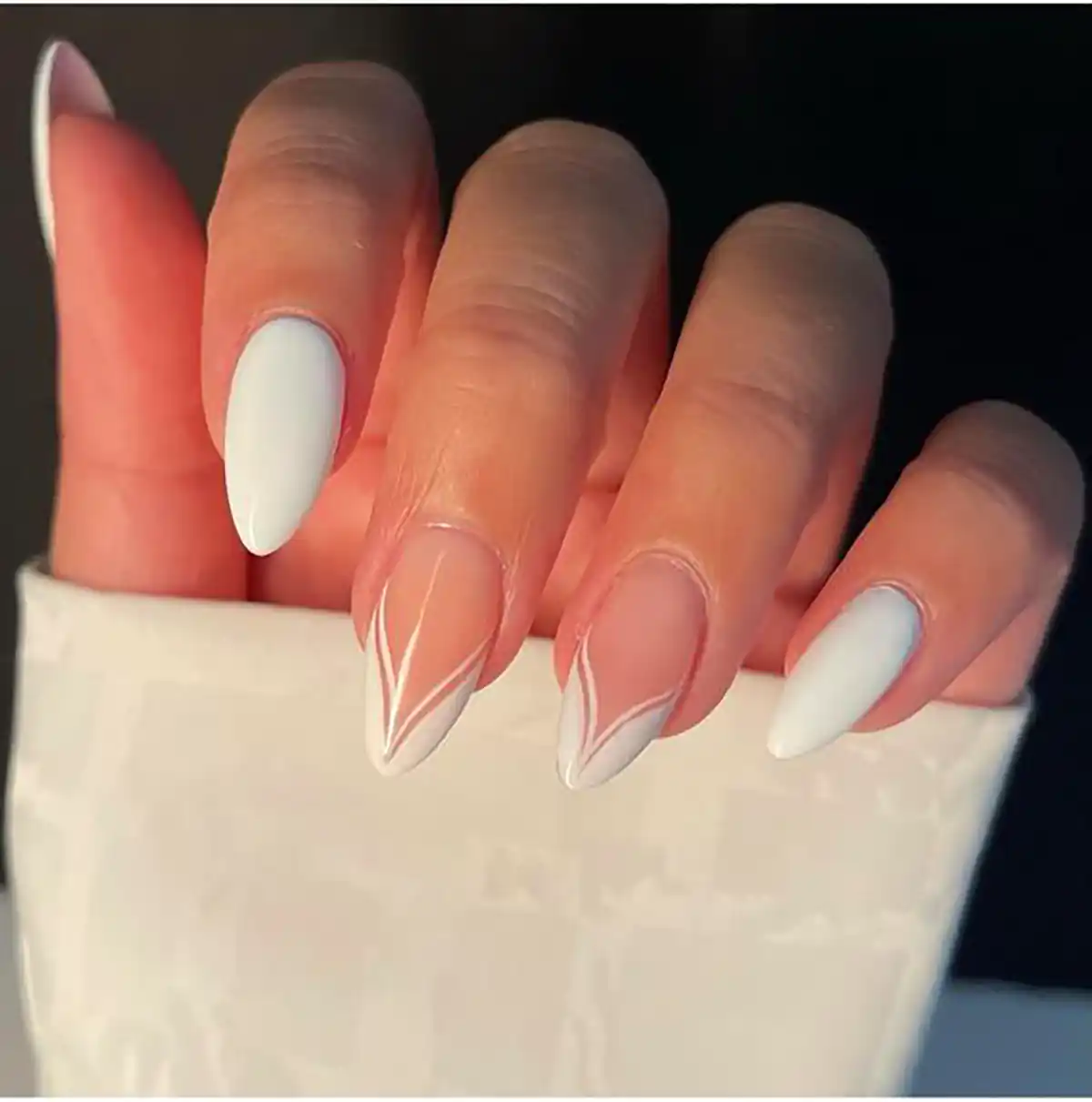 آموزش فرنچ ناخن شیک و متفاوت + فیلم
