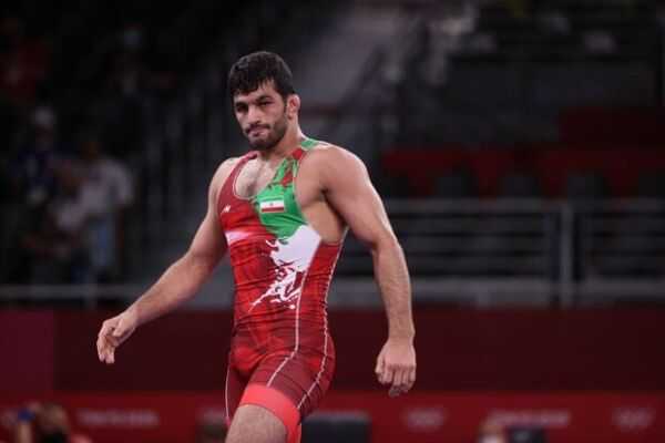 قهرمان کشتی جهان لباس دامادی برتن کرد/ عکس حسن یزدانی در مراسم عروسی لاکچری اش