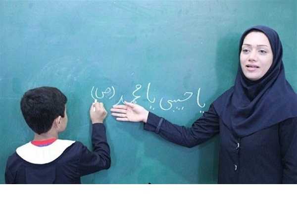 اعلام رسمی وزیر آموزش و پرورش | زمان پرداخت معوقات فرهنگیان بازنشسته مشخص شد | ردیف‌های استخدامی به‌طور چشمگیر افزایش یافت