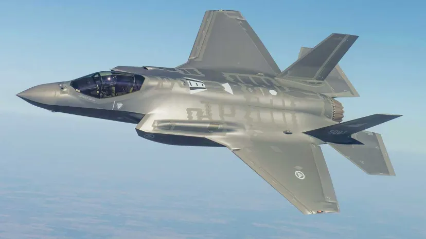 برنامه جدید وزارت دفاع آمریکا/ کاهش تولید F-35 و اولویت دهی به توسعه فناوری های نوین در جنگنده نسل ششم F-47