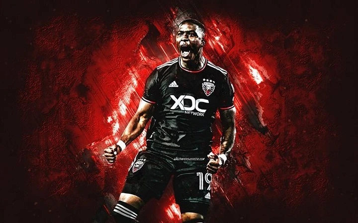 اخبار فوری پرسپولیس از نقل و انتقالات پرسپولیس ورزش سه / وضعیت نیجل روبرتا مهاجم هلندی در اخبار لحظه به لحظه از نقل و انتقالات پرسپولیس