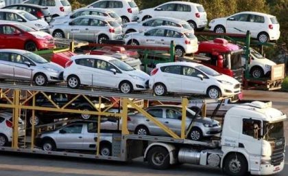 قیمت روز خودرو کارکرده در بازار ایران / این خودروی ایرانی ۶۰ میلیون تومان ارزان شد/ قیمت پراید چند؟+جدول قیمت روز خودرو کارکرده
