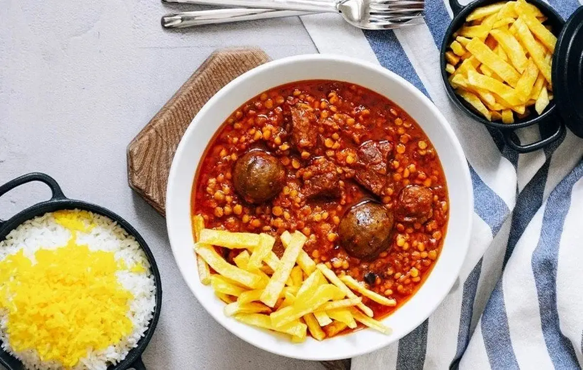 رمز و راز خوش‌مزه‌شدن خورش‌های اصیل ایرانی؛ نکاتی که هر آشپز باید بداند! / خورش‌های ایرانی با طعم شاهکار؛ رازهای خوش‌مزه‌شدن که همه را شگفت‌زده می‌کند